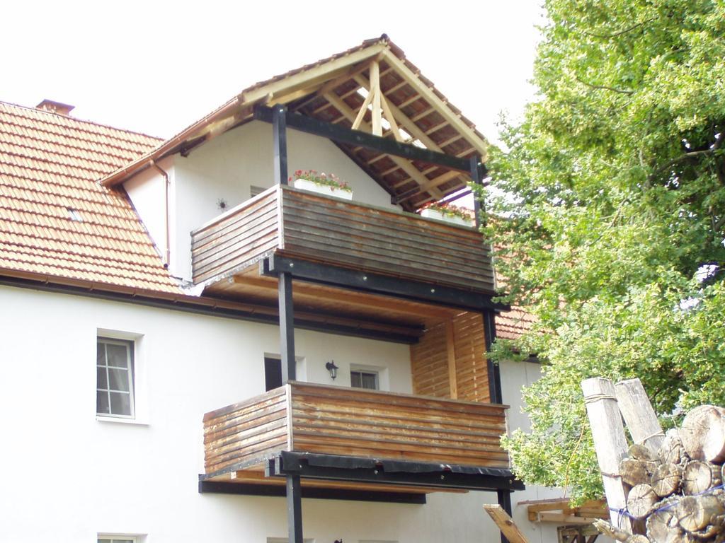 Casa Carolina Rumanisches Restaurant & Pension Stedtfeld Exterior foto